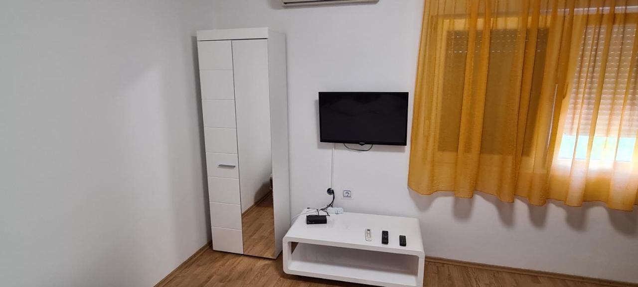 Kilic Apartments トロギール エクステリア 写真