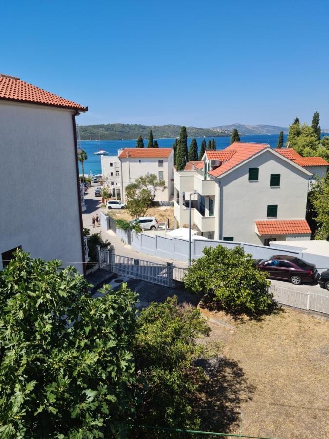 Kilic Apartments トロギール エクステリア 写真