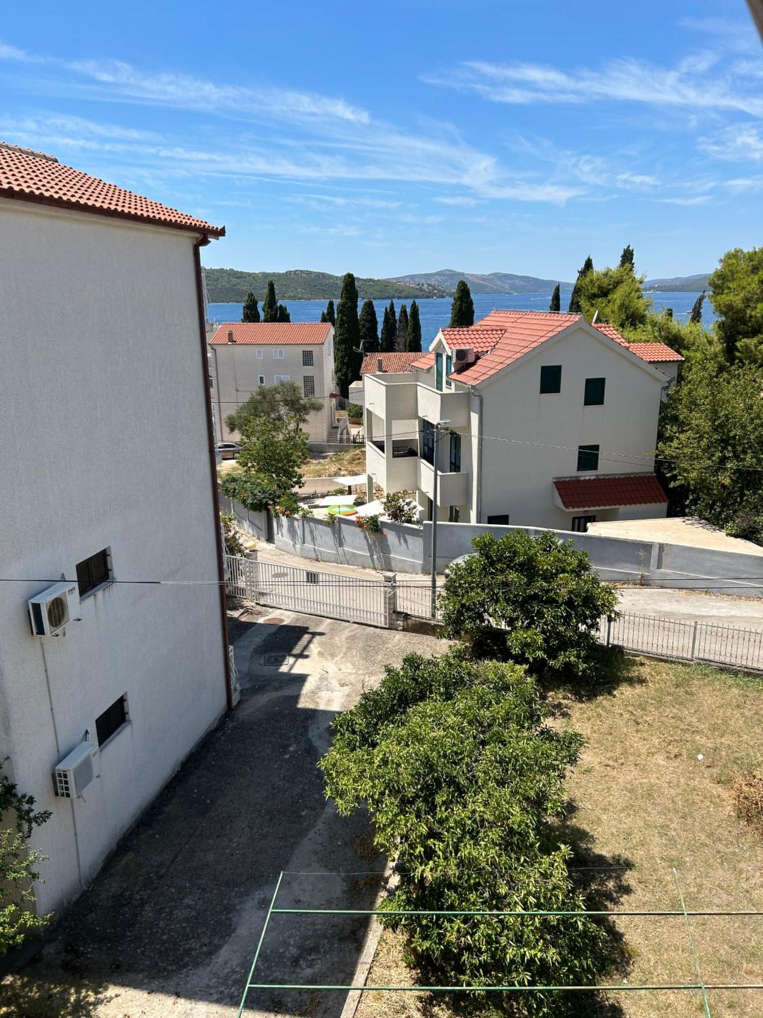 Kilic Apartments トロギール エクステリア 写真