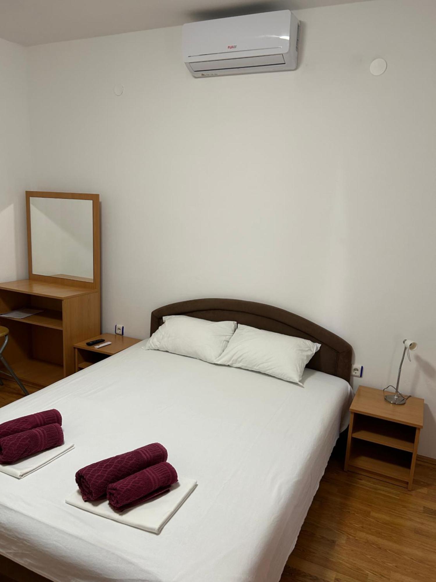 Kilic Apartments トロギール エクステリア 写真
